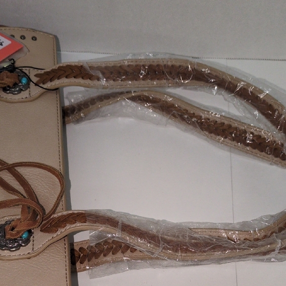 Montana West Tan and Brown Tote Bag - Picture 16 of 16